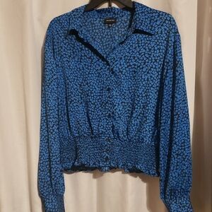 Who What Wear Blue and Black Floral Blouse